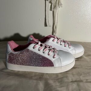 Juicy Couture Girls Sparkly Pink Sneakers